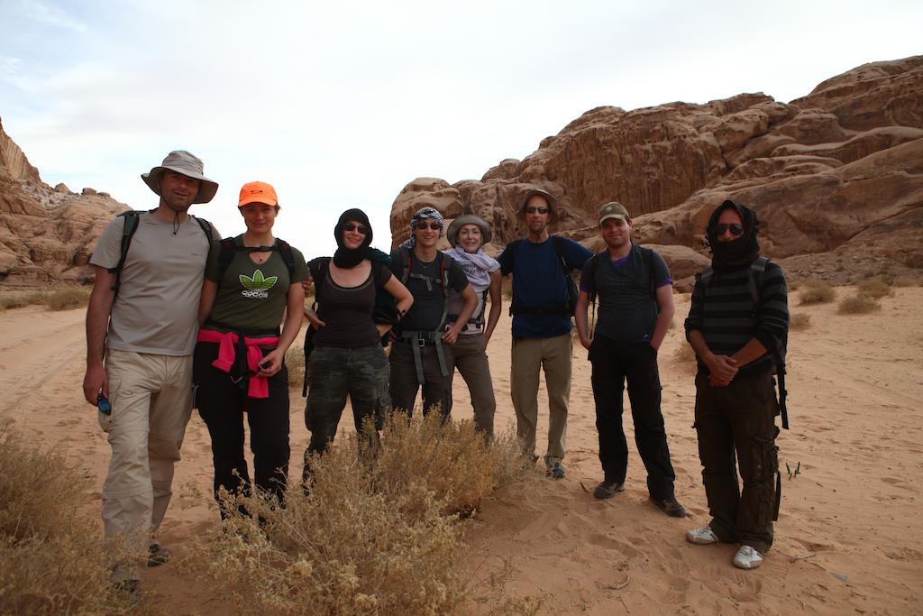 Bedouin Expedition ワディ ・ラム エクステリア 写真