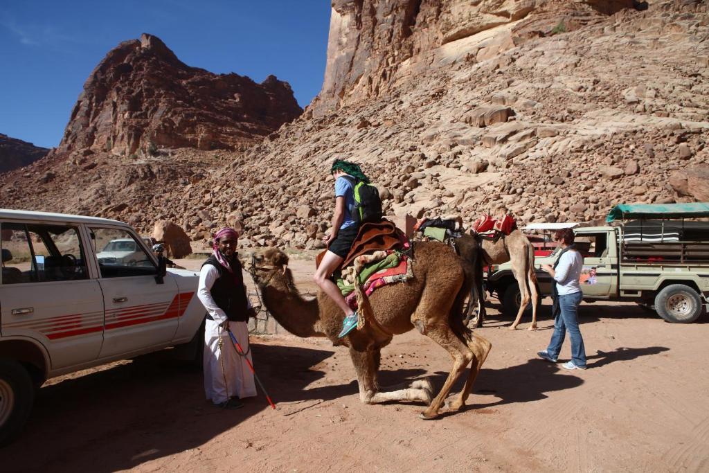 Bedouin Expedition ワディ ・ラム エクステリア 写真