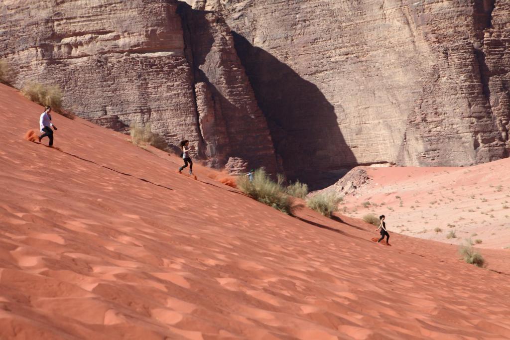 Bedouin Expedition ワディ ・ラム エクステリア 写真