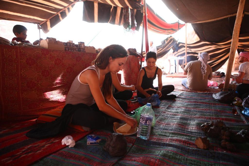 Bedouin Expedition ワディ ・ラム エクステリア 写真