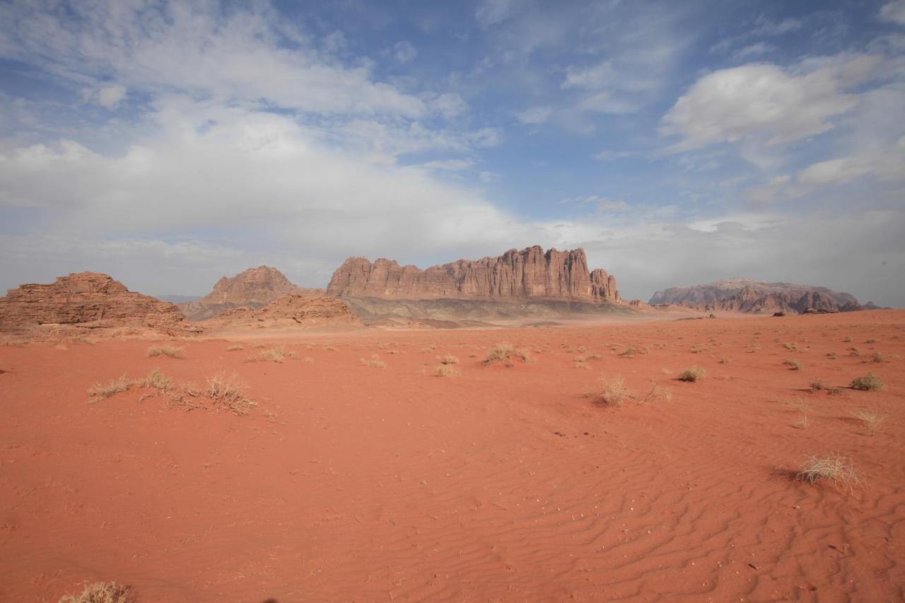 Bedouin Expedition ワディ ・ラム エクステリア 写真