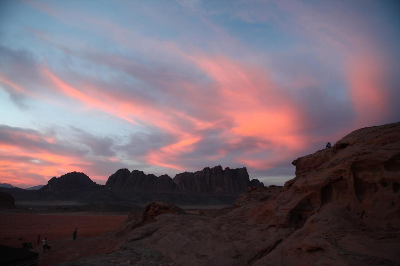 Bedouin Expedition ワディ ・ラム エクステリア 写真
